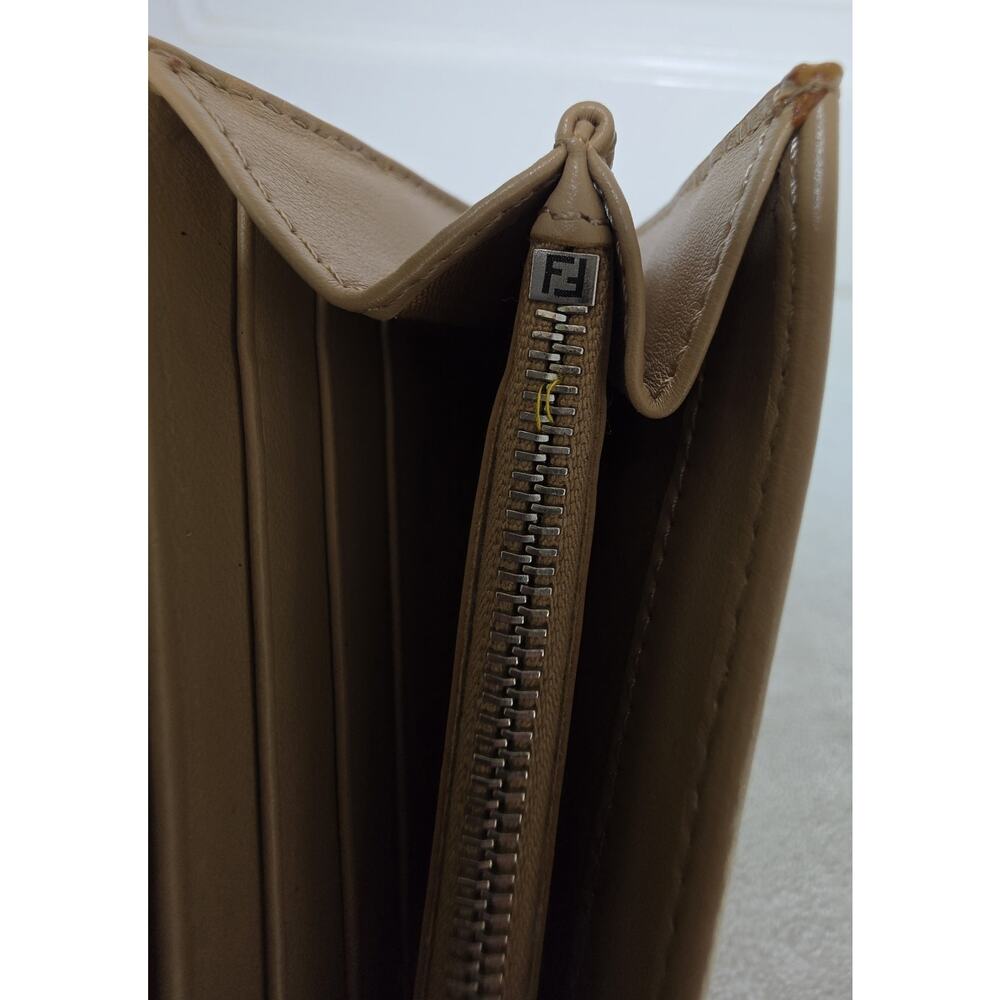 Fendi Roma Hypnoteyes Beige Continental Wallet w/COA - Picture 11 of 16